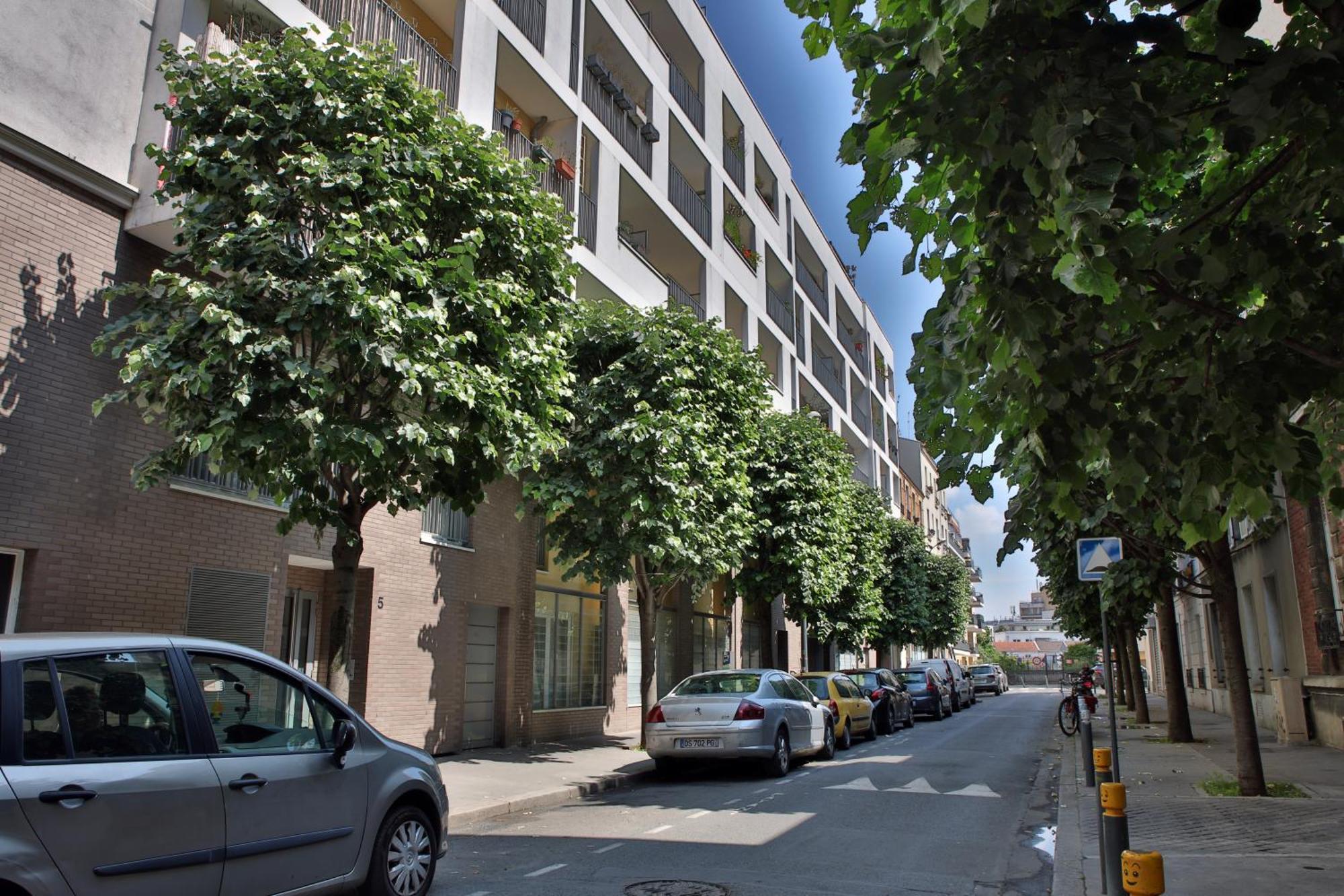 "Starry In So" 47M2, Lits Jumeaux, Parking Gratuit, Rue Calme Et Arboree, Metro 10 Min, Stade De France 24Min A Pied Saint-Ouen  Exterior photo